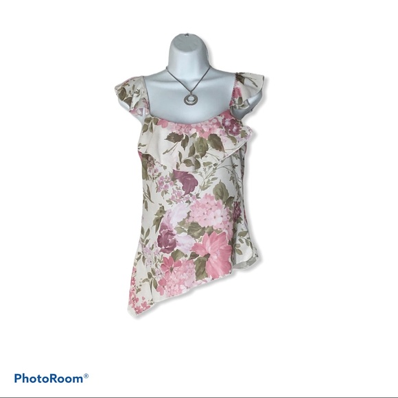 🛍CoolWear USA Asymmetrical Floral Top w/Ruffles - Picture 1 of 5